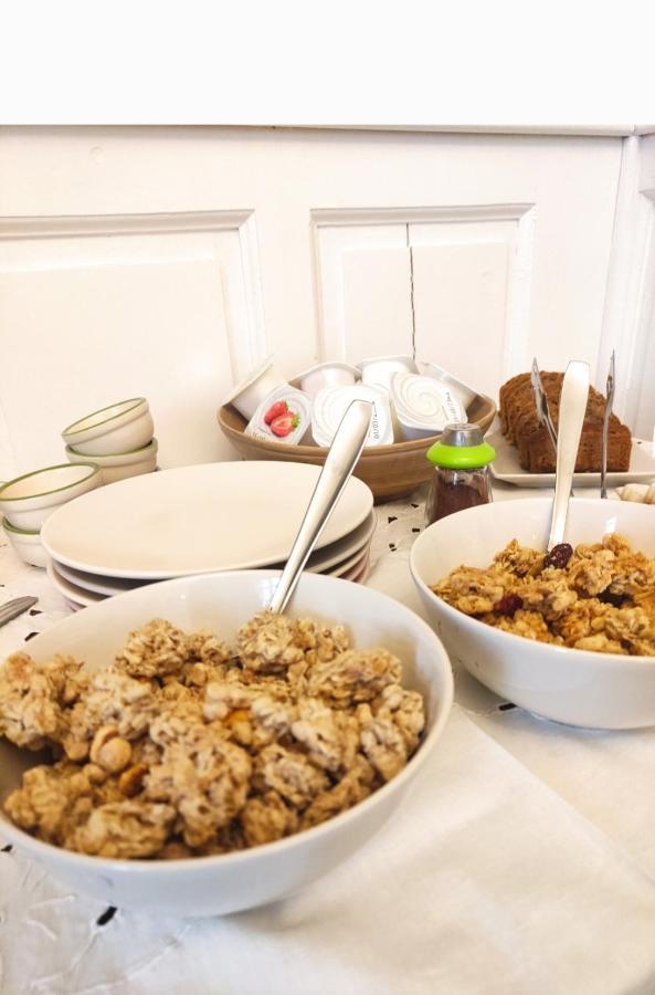 Bed&Breakfast Villa Camilla Ivrea Bagian luar foto