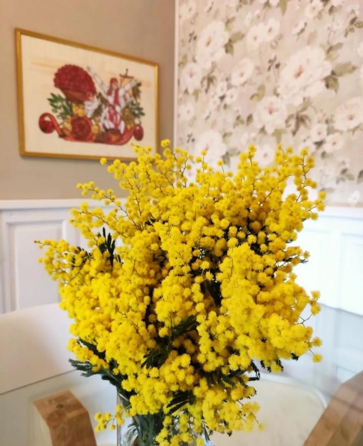 Bed&Breakfast Villa Camilla Ivrea Bagian luar foto